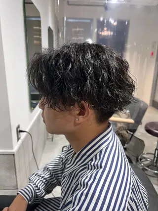 ミディアム パーマ メンズ メンズカットパーマ ✂️ JOYAのヘアスタイル