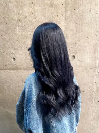 ロング 西山祐生/ハイトーン /ケアブリーチ/艶髪のヘアスタイル
