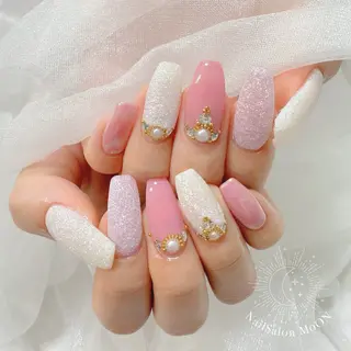 ネイル MoON...❤︎ MeGuのネイルデザイン