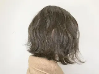 ミディアム カラー メンズ レイヤー ウルフ 弓木啓輔のヘアスタイル