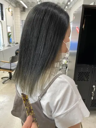 ロング カラー メンズ専門サロン wokeのヘアスタイル