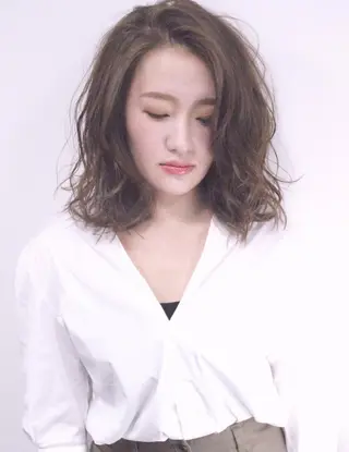 ミディアム パーマ 米澤 篤志のヘアスタイル