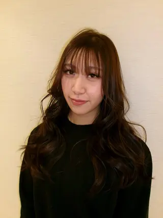 ロング カラー ヘアアレンジ タイトボブ個性派カラ ーAKANEのヘアスタイル