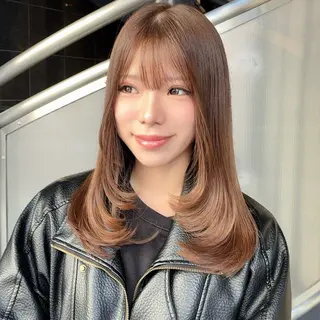 ミディアム calna 古賀 菜摘のヘアスタイル