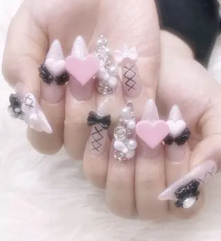 ネイル Lee Nailsのネイルデザイン