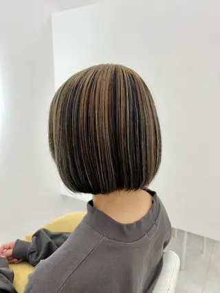 ショート カラー ✄﻿aini天王寺 ✄﻿ゆ乃のヘアスタイル