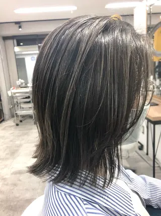 ミディアム Noyヨシモト ヒロトのヘアスタイル