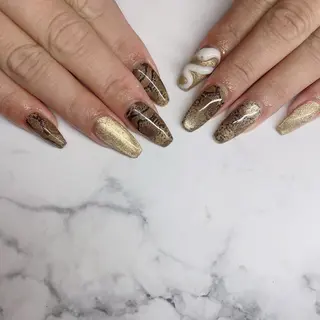 ネイル Artgallery YUKIのネイルデザイン