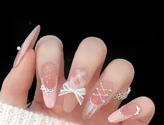 ネイル D-BEAUTY Nailsalonのネイルデザイン