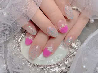 ネイル マジックミラー所属・マジック ミラーのネイルデザイン