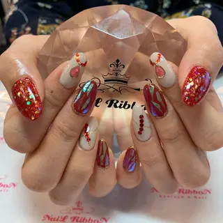 ネイル ネイルリボン 受付スタッフのネイルデザイン