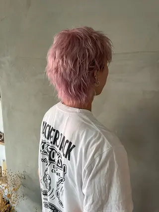 カラー 石江 奈琉のヘアスタイル