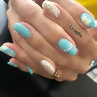 ネイル 岩本 美香のネイルデザイン