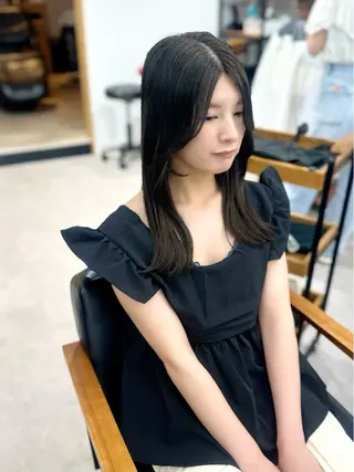 セミロング カラー パーマ ヘアアレンジ メンズ キッズ 骨格レイヤーカット 🌿美髪縮毛矯正のヘアスタイル