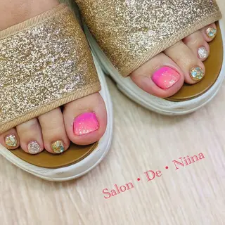 ネイル ボディビルダーSal on.DeNiinaのネイルデザイン