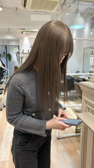 セミロング カラー じゅわっと暖色カラー 🍊Moemiのヘアスタイル