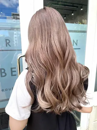 ロング カラー LUXBE LUCE ひなののヘアスタイル