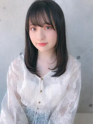セミロング カラー 🩰透明感カラー♡ UTA🩰のヘアスタイル