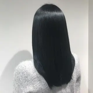 ロング カラー ヘアアレンジ Zina渋谷エリア マネージャShionのヘアスタイル