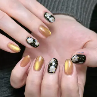 ネイル BLUE CORAのネイルデザイン
