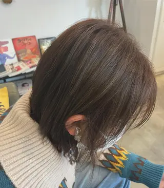 ショート カラー 飯塚 七海のヘアスタイル