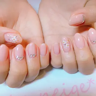 ネイル La neige* yuki 🐩🌙のネイルデザイン