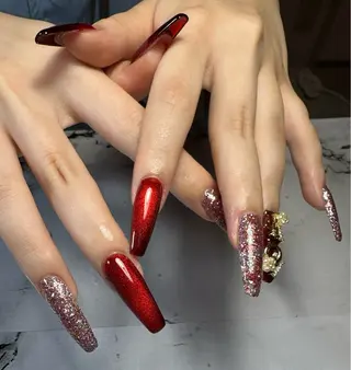 ネイル 新山 聖のネイルデザイン