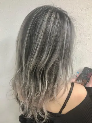 カラー ダブルスキルエクステ /羽エクステ白石宇由のヘアスタイル
