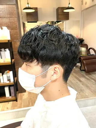 メンズ ともや 髪質改善縮毛矯正のヘアスタイル