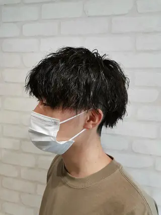 パーマ 熊倉 貞広のヘアスタイル