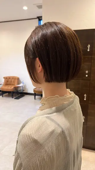 ショート 赤み消しカラー 🩵かりんのヘアスタイル