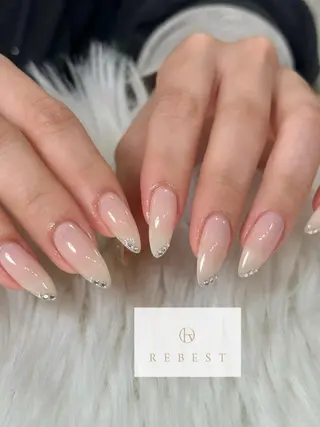 ネイル CURUMI REBEST 京橋のマツエク・マツパデザイン