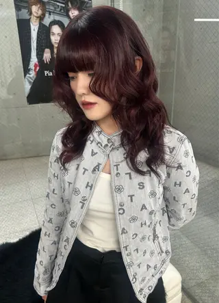 セミロング レイカ /ハイトーンのヘアスタイル