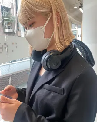 ショート カラー センターパート/ 暖色カラーayuのヘアスタイル