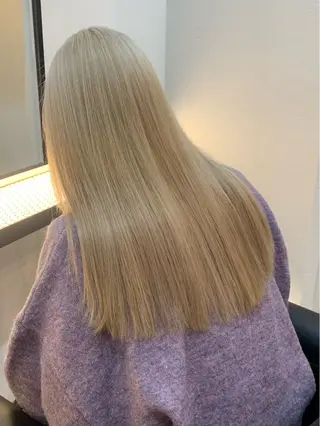 ロング カラー 落合希 Olivebeigeのヘアスタイル