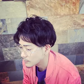 パーマ メンズ 佐々木 浩之のヘアスタイル