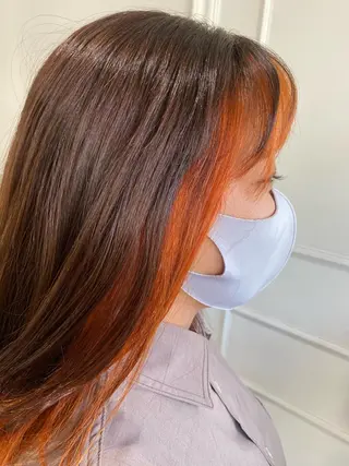 ミディアム カラー 日野 めぐみのヘアスタイル