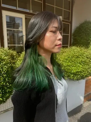ロング 🦋ブリーチなしダブ ルカラー🌈MEGUのヘアスタイル