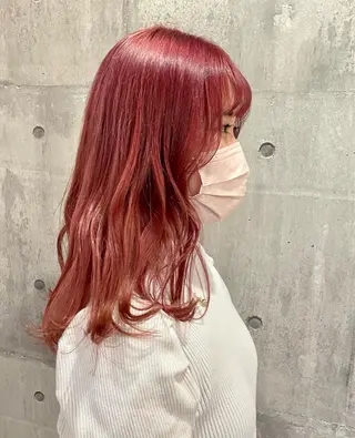 ミディアム 興津/韓国レイヤー ダブルカラー美髪縮毛のヘアスタイル