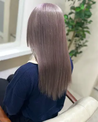 ロング カラー 🩷モテるハイトーン 🩷ブリーチ特化🩷のヘアスタイル