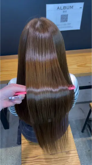 ロング カラー MINAMO 韓国レイヤーのヘアスタイル