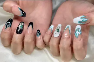 ネイル マツエク・マツパ アイブロウ Nail&eye Belire 新宿のネイルデザイン