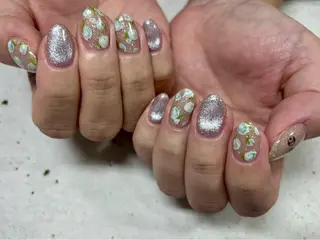 ネイル 坂木 桃子 / ネイルのネイルデザイン