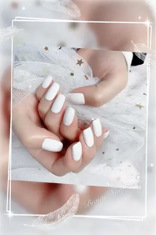 カラー ネイル Moonstone Salonのネイルデザイン