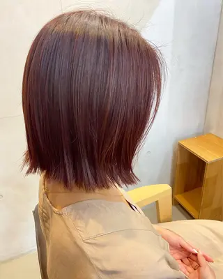 ショート カラー conne& ririのヘアスタイル