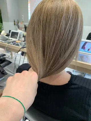 ロング オリーブ カラー✨有坂映哉のヘアスタイル