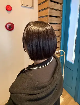 ショート カラー れな/ 艶カラー&髪質改善のヘアスタイル