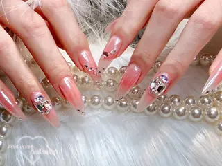 ネイル Megumi_ Nailsのネイルデザイン