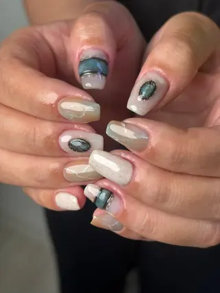 ネイル diar blue 🩵ayanaのネイルデザイン