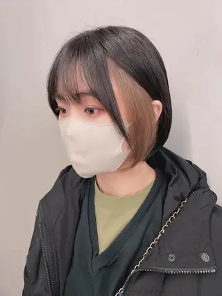 ショート カラー インナーカラー 推し ブリーチ  髪質改善のヘアスタイル